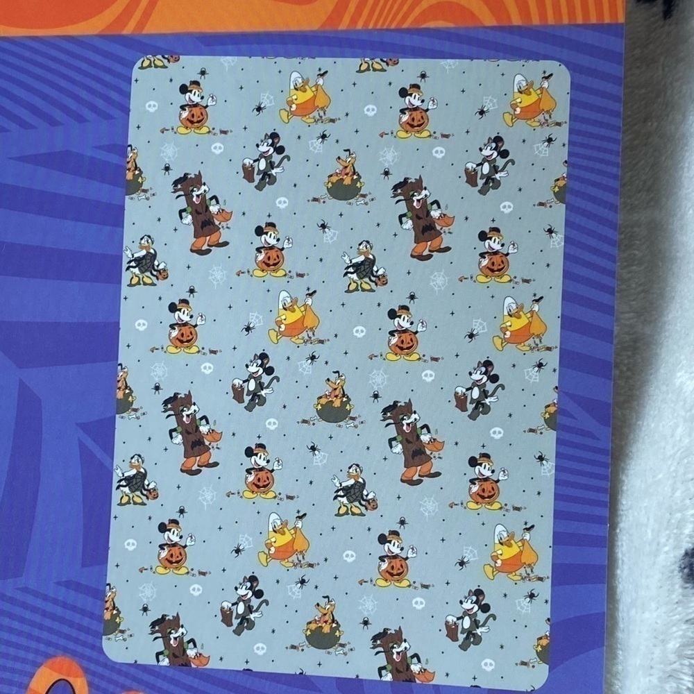 Disney Donald Duck Candy Corn Mickey Mouse Goofy Halloween Fall Blanket NEW